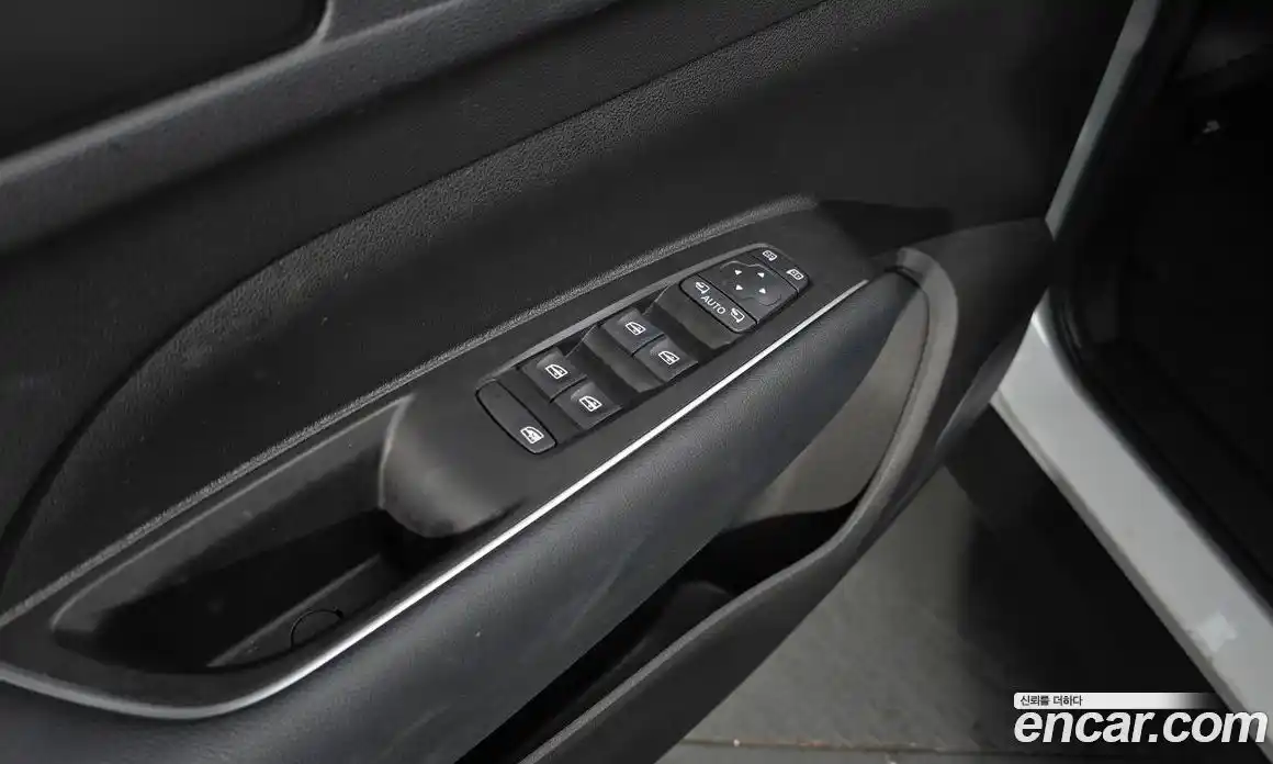 Renault QM6 2024 2.0 Автомат в Москве № 106071, фото 20