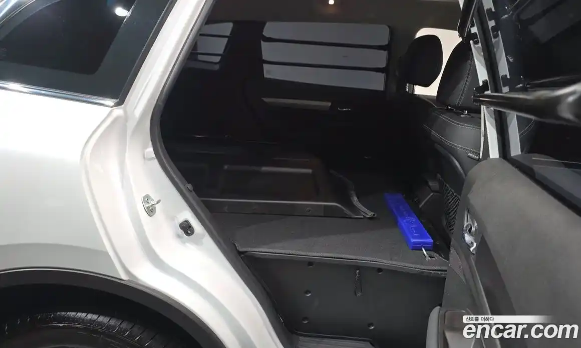 Renault QM6 2024 2.0 Автомат в Москве № 106071, фото 3