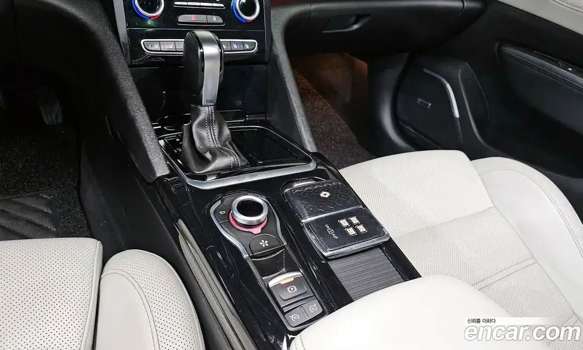 Renault SM6 2016 2.0 Автомат в Москве № 106448, фото 10