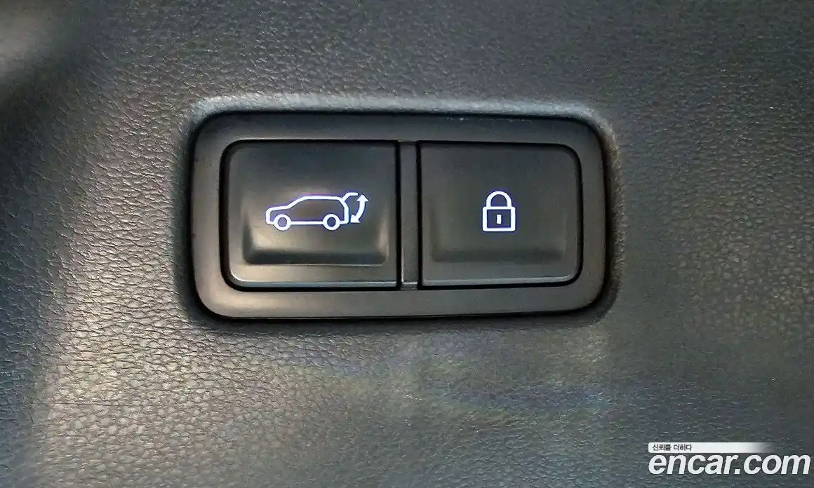 Hyundai Santa Fe 2024 2.5 Автомат в Москве № 109878, фото 16