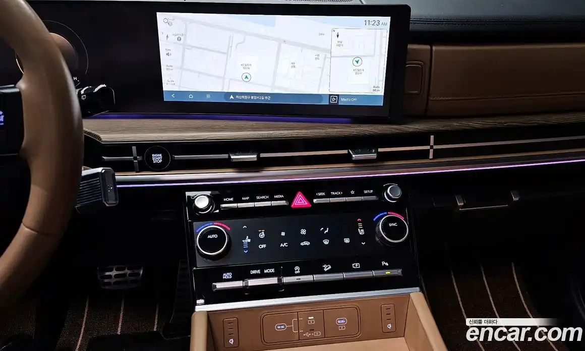 Hyundai Santa Fe 2024 2.5 Автомат в Москве № 109878, фото 19