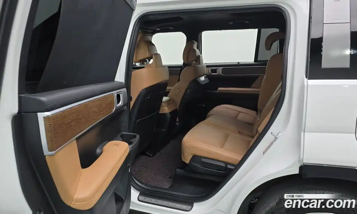 Hyundai Santa Fe 2024 1.6 Автомат в Москве № 111896, фото 18