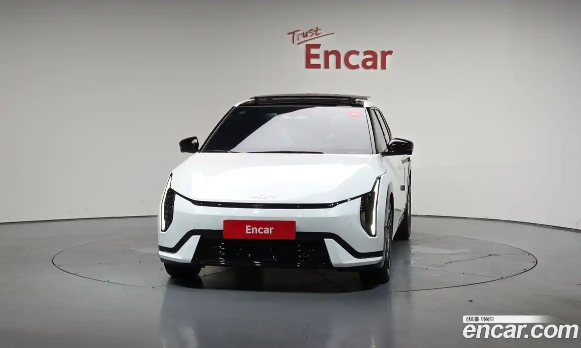 Kia EV4 2026 0.2 Автомат в Москве № 113971, фото 3