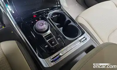 Kia Canival 2023 3.5 Автомат в Москве № 11511, миниатюра 8