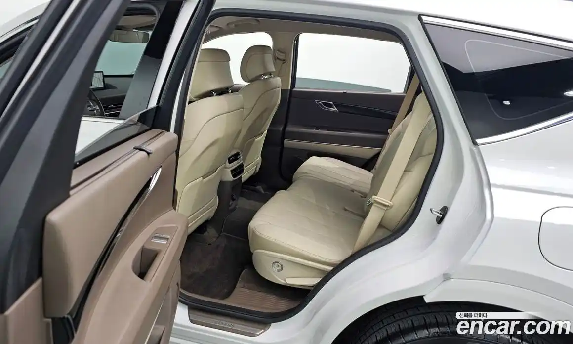 Genesis GV80 2022 2.5 Автомат в Москве № 117421, фото 18