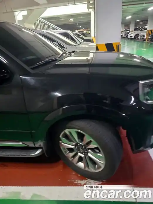 Kia Mohave 2024 3.0 Автомат в Москве № 121271, фото 15