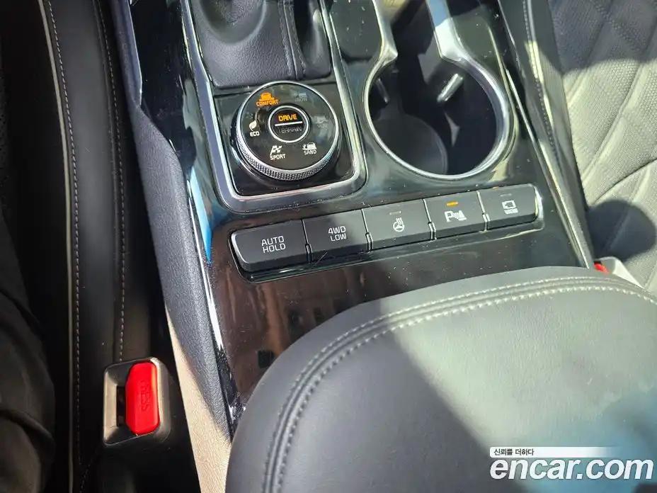 Kia Mohave 2024 3.0 Автомат в Москве № 121271, фото 18