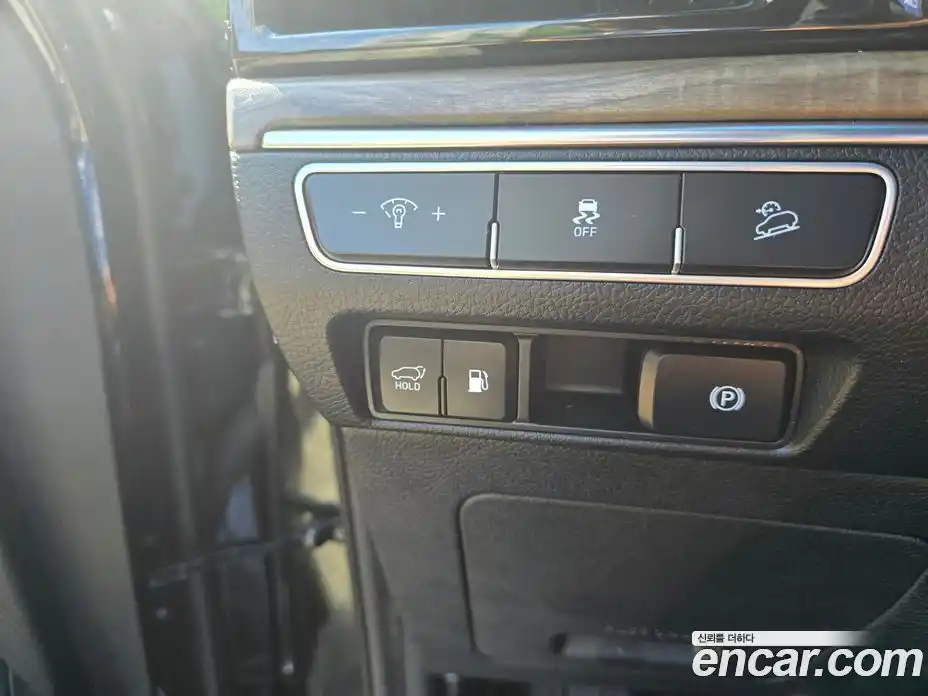 Kia Mohave 2024 3.0 Автомат в Москве № 121271, фото 19