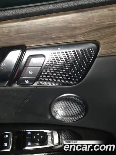 Kia Mohave 2024 3.0 Автомат в Москве № 121271, миниатюра 5