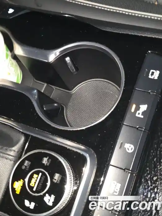 Kia Mohave 2024 3.0 Автомат в Москве № 121271, фото 6