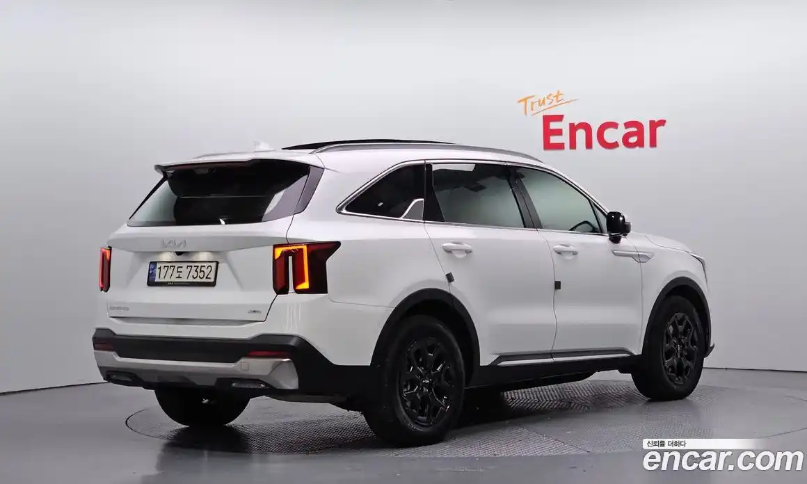 Kia Sorento 2024 1.6 Автомат в Москве № 121452, фото 1