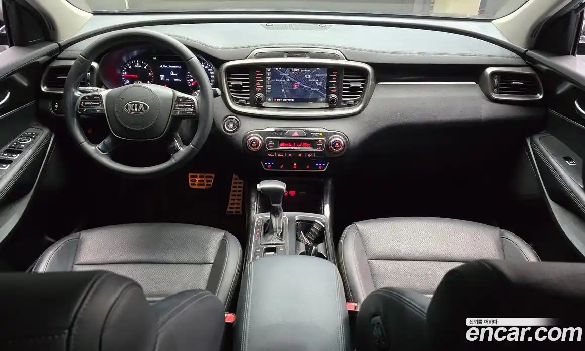 Kia Sorento 2019 2.2 Автомат в Москве № 122894, фото 3