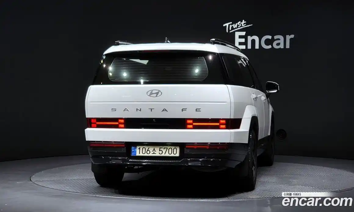 Hyundai Santa Fe 2024 1.6 Автомат в Москве № 123037, фото 19