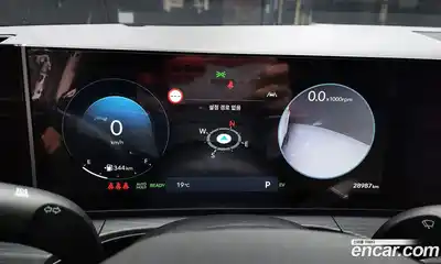 Hyundai Santa Fe 2024 1.6 Автомат в Москве № 123037, миниатюра 5