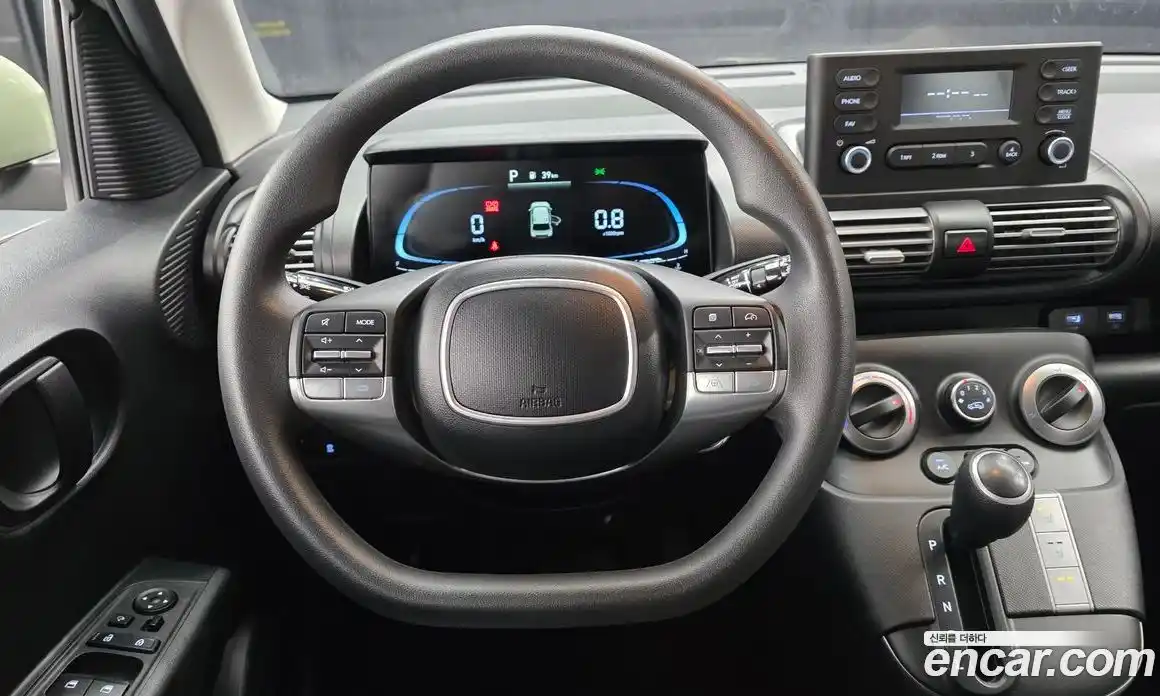 Hyundai Casper 2023 1.0 Автомат в Москве № 124610, фото 8