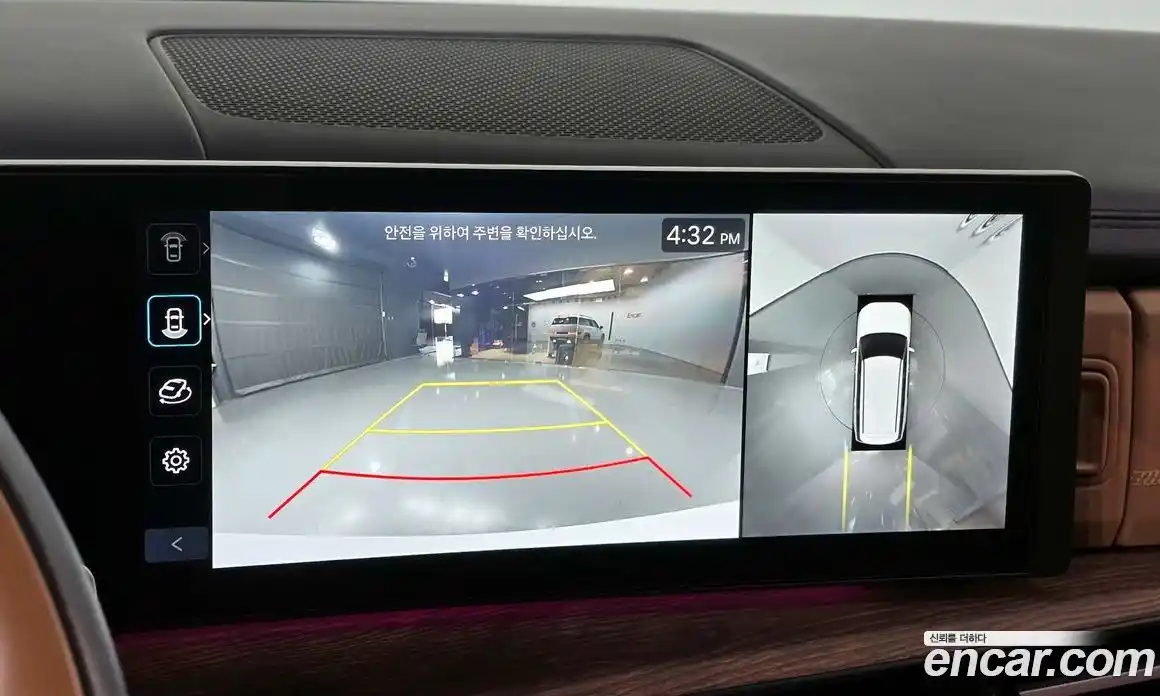 Hyundai Santa Fe 2024 1.6 Автомат в Москве № 126665, фото 16