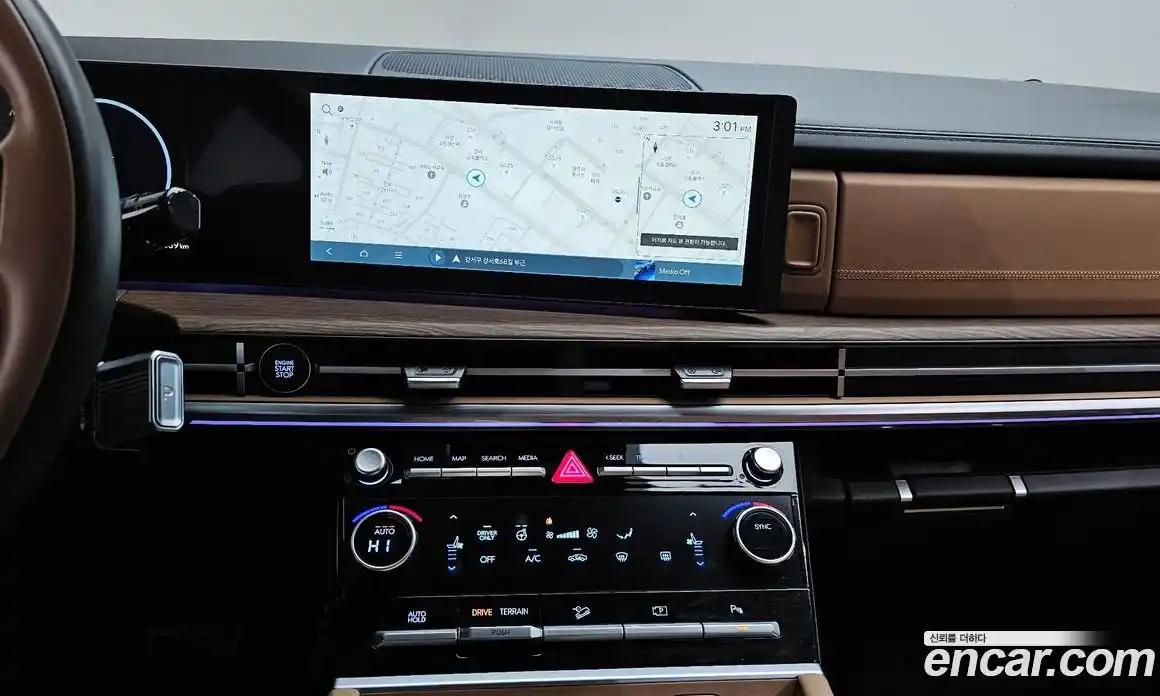 Hyundai Santa Fe 2024 1.6 Автомат в Москве № 131053, фото 20