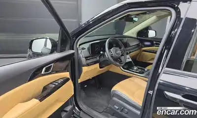 Kia Canival 2023 2.2 Автомат в Москве № 131616, миниатюра 4