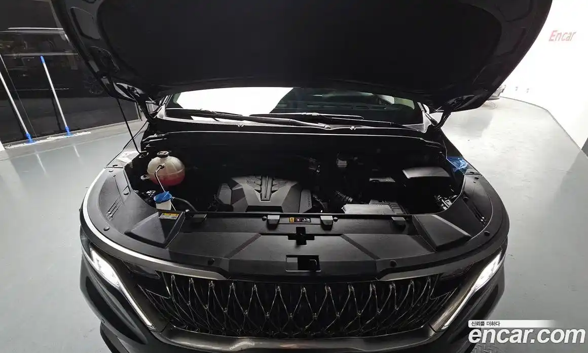 Kia Canival 2023 3.5 Автомат в Москве № 134329, фото 20