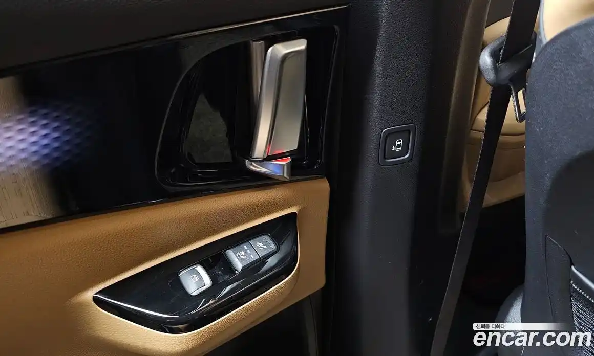 Kia Canival 2023 3.5 Автомат в Москве № 134329, фото 5