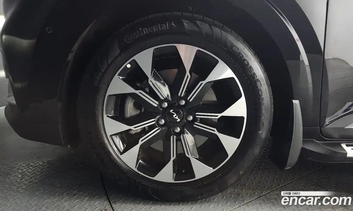 Kia Canival 2023 3.5 Автомат в Москве № 134329, фото 6