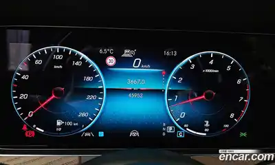 Mercedes-Benz E-Class 2021 2.0 Автомат в Москве № 141505, миниатюра 2