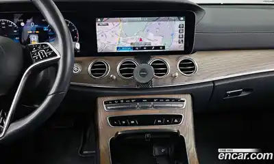 Mercedes-Benz E-Class 2021 2.0 Автомат в Москве № 141505, миниатюра 10