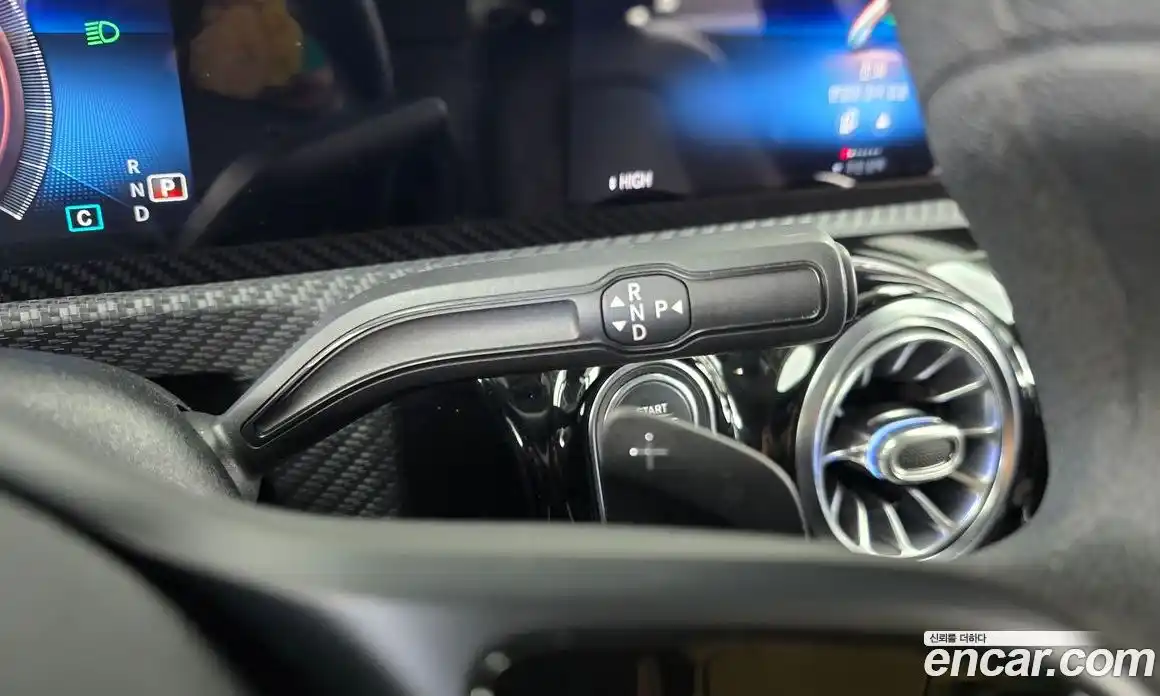 Mercedes-Benz A-Class 2020 2.0 Автомат в Москве № 141583, фото 11