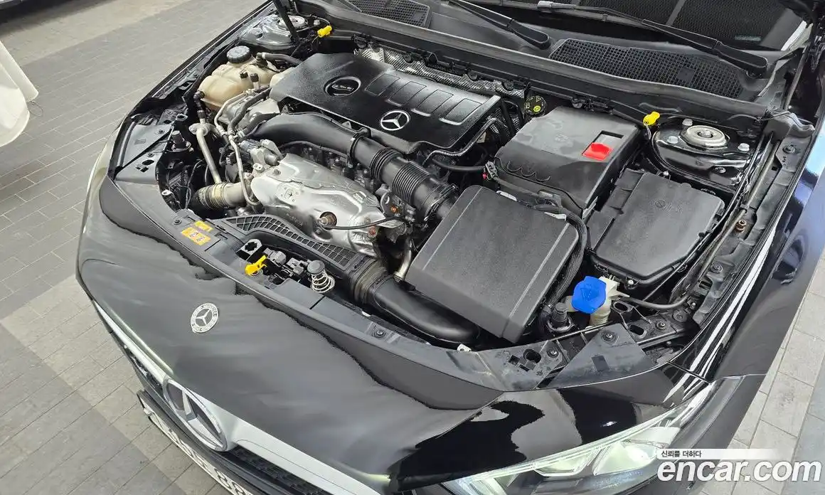 Mercedes-Benz A-Class 2020 2.0 Автомат в Москве № 141583, фото 10