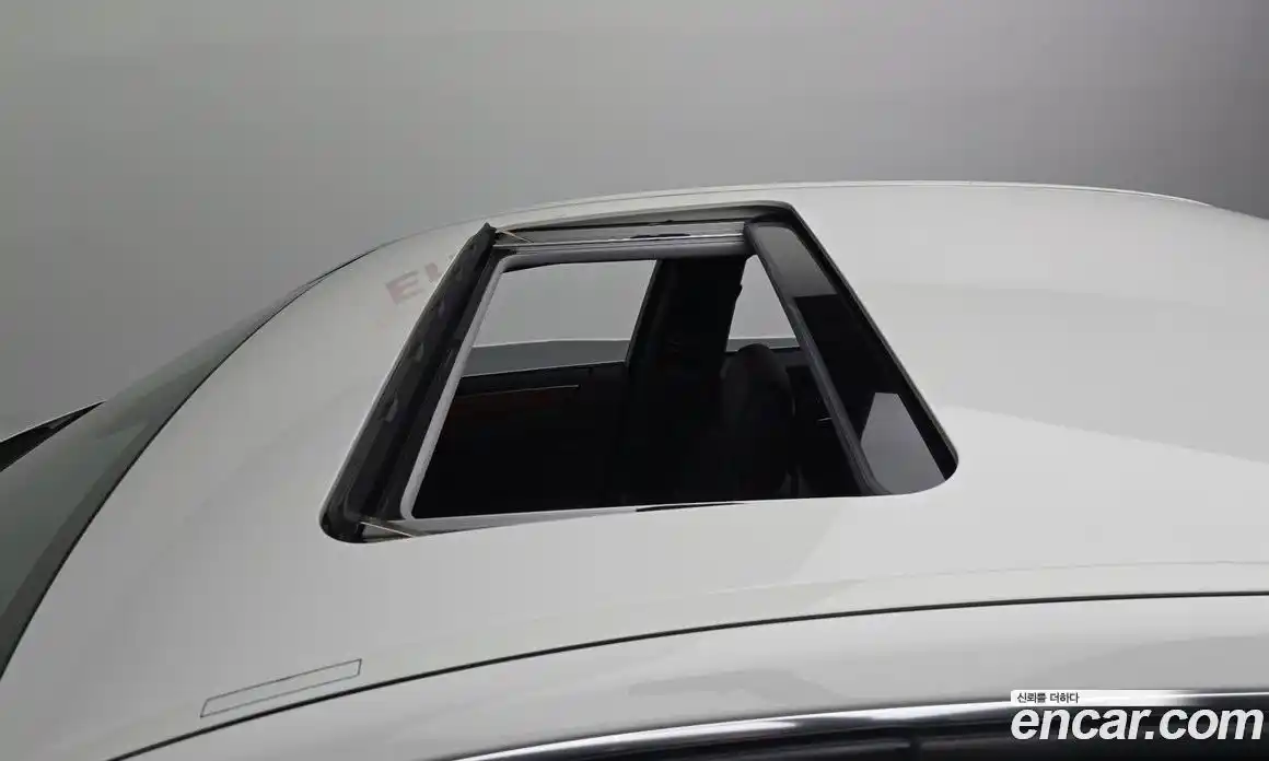 Mercedes-Benz E-Class 2011 3.5 Автомат в Москве № 142011, фото 13