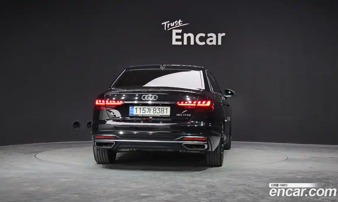 Audi A4 2023 2.0 Автомат в Москве № 142178, фото 4