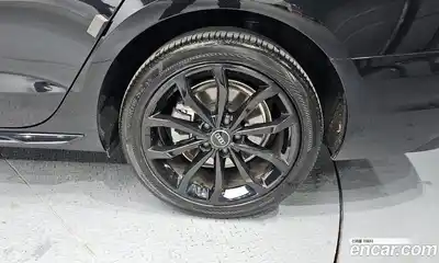 Audi A4 2023 2.0 Автомат в Москве № 142178, миниатюра 5