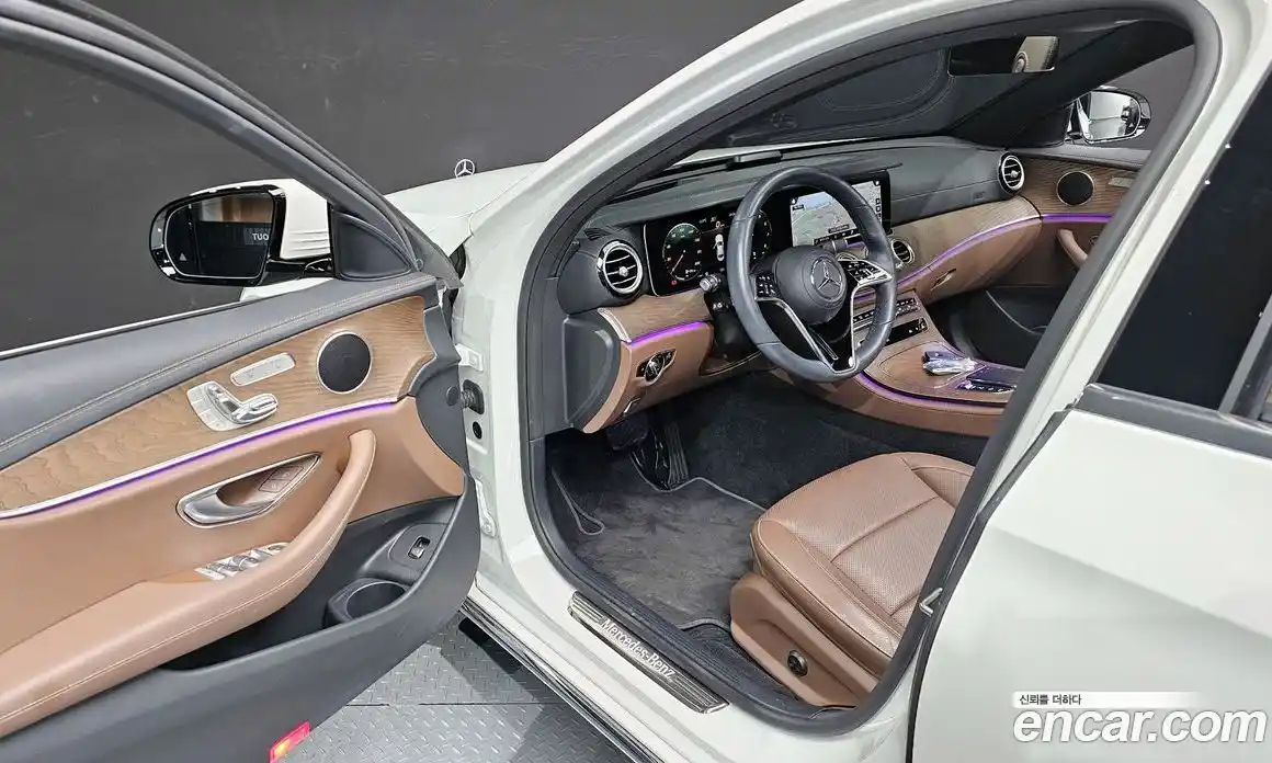 Mercedes-Benz E-Class 2022 2.0 Автомат в Москве № 142822, фото 11