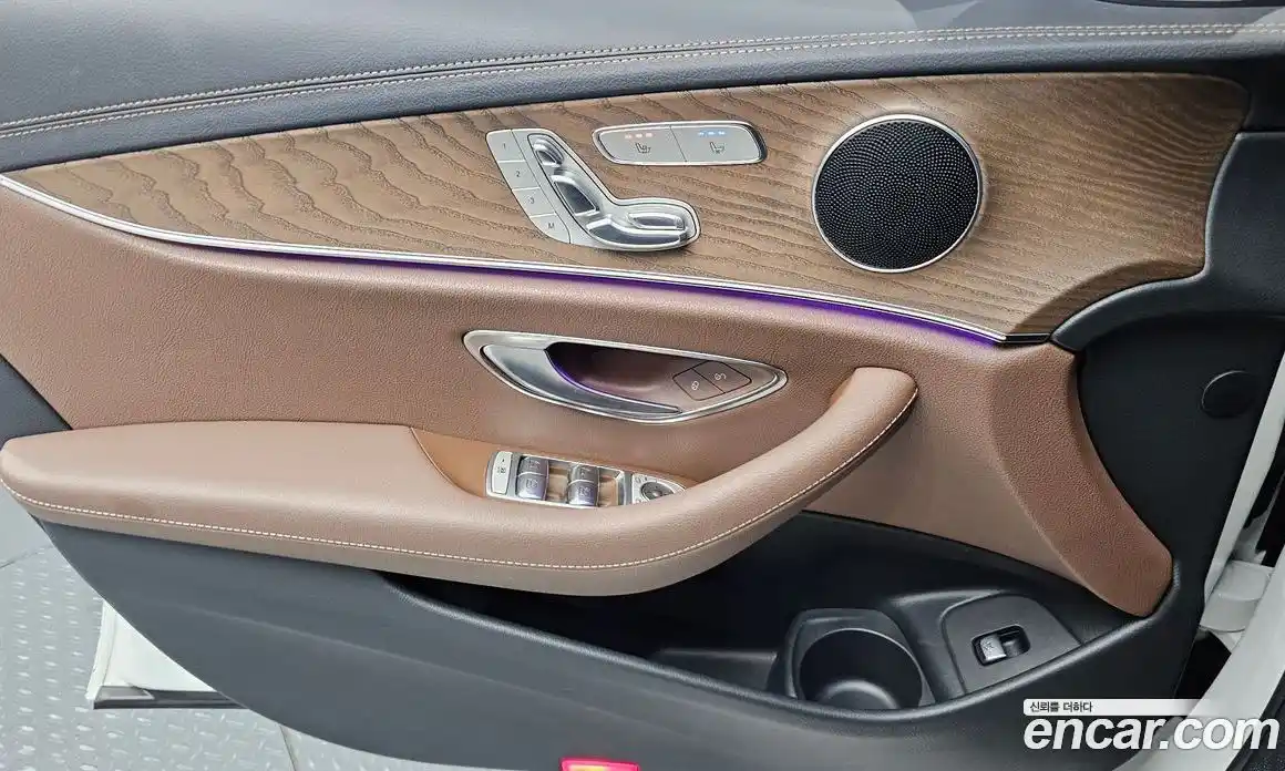 Mercedes-Benz E-Class 2022 2.0 Автомат в Москве № 142822, фото 14