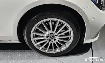 Mercedes-Benz E-Class 2022 2.0 Автомат в Москве № 142822, миниатюра 5