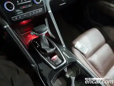 Renault QM6 2019 2.0 Автомат в Москве № 147713, миниатюра 9