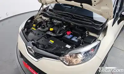 Renault QM3 2017 1.5 Автомат в Москве № 147813, миниатюра 11