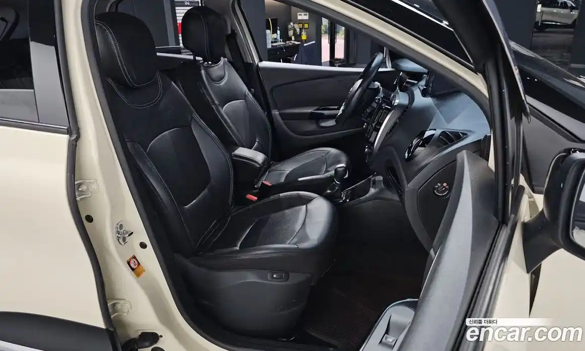 Renault QM3 2017 1.5 Автомат в Москве № 147813, фото 18