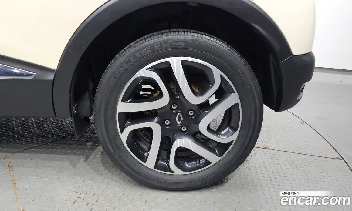 Renault QM3 2017 1.5 Автомат в Москве № 147813, фото 20