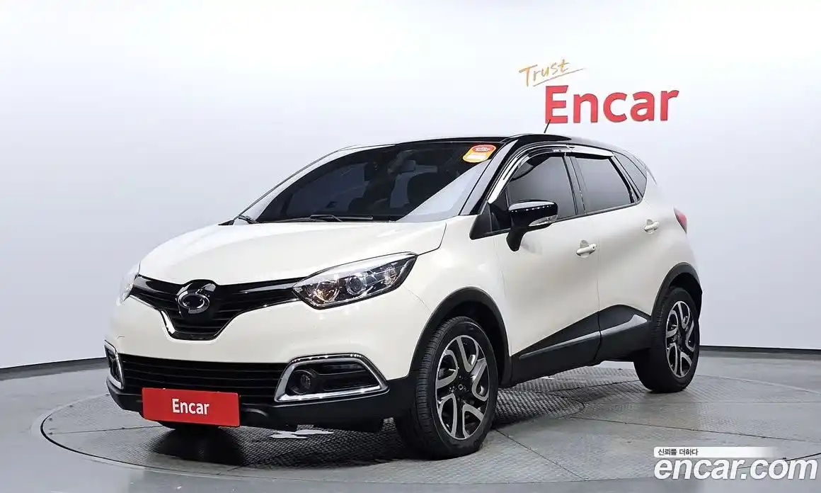 Renault QM3 2017 1.5 Автомат в Москве № 147813, фото 8