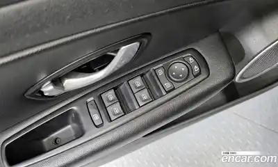 Renault SM3 2016 1.6 Автомат в Москве № 148318, миниатюра 11