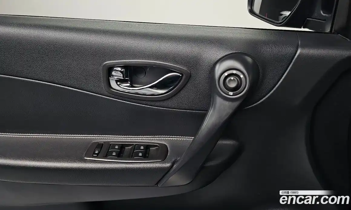 Renault QM5 2014 2.0 Автомат в Москве № 148377, фото 20