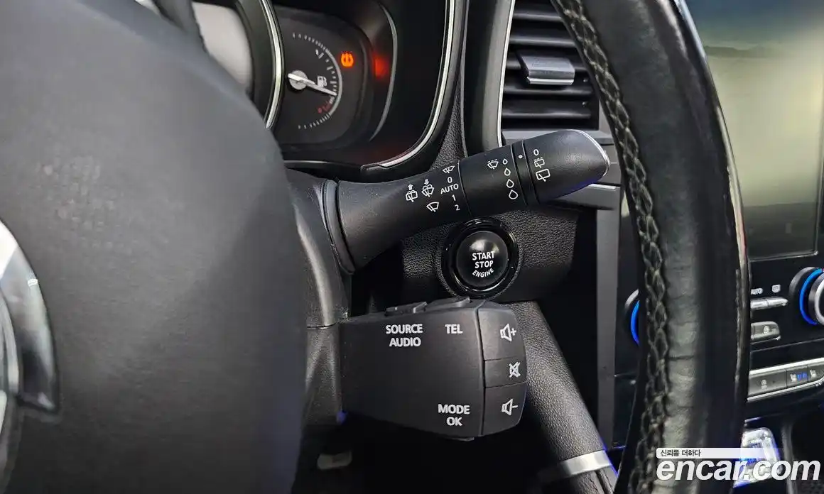 Renault QM6 2017 2.0 Автомат в Москве № 148616, фото 1