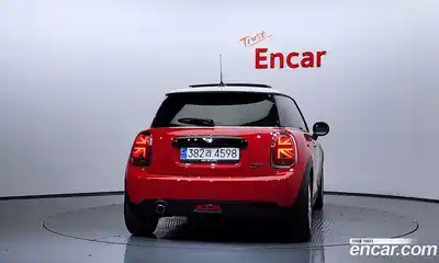 Mini Cooper 2020 1.5 Автомат в Москве № 149054, миниатюра 12