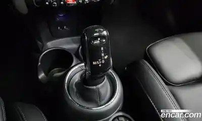 Mini Cooper 2020 1.5 Автомат в Москве № 149054, миниатюра 7