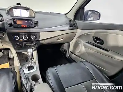 Renault SM3 2011 1.6 Автомат в Москве № 149856, миниатюра 10