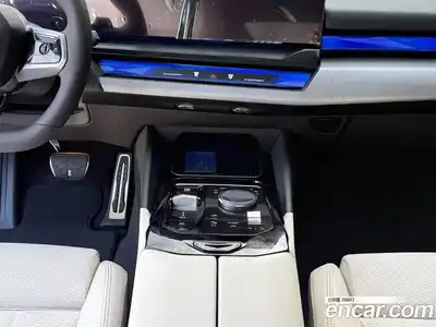 BMW 5-Series 2025 2.0 Автомат в Москве № 153205, миниатюра 12