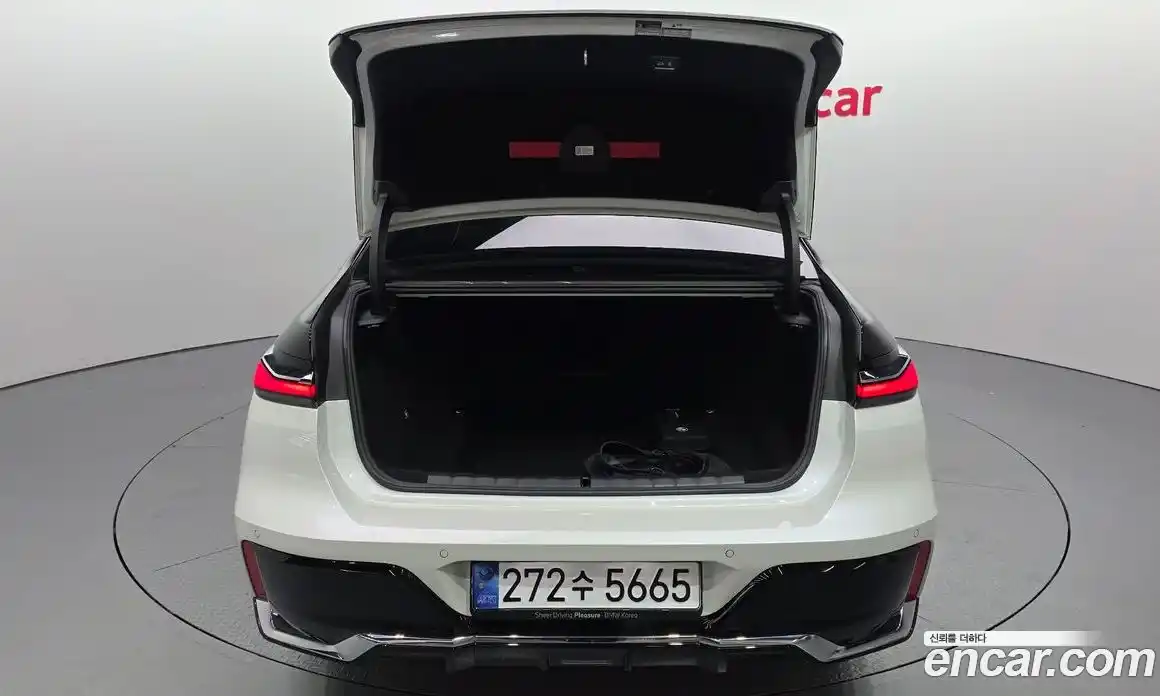 BMW 7-Series 2024 3.0 Автомат в Москве № 154975, фото 20