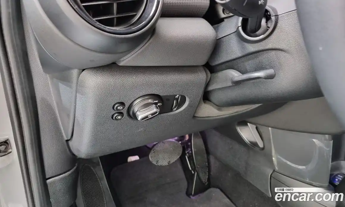 Mini Cooper 2016 1.5 Автомат в Москве № 156759, фото 8