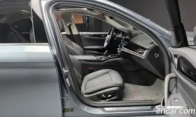 BMW 5-Series 2019 2.0 Автомат в Москве № 157038, миниатюра 11
